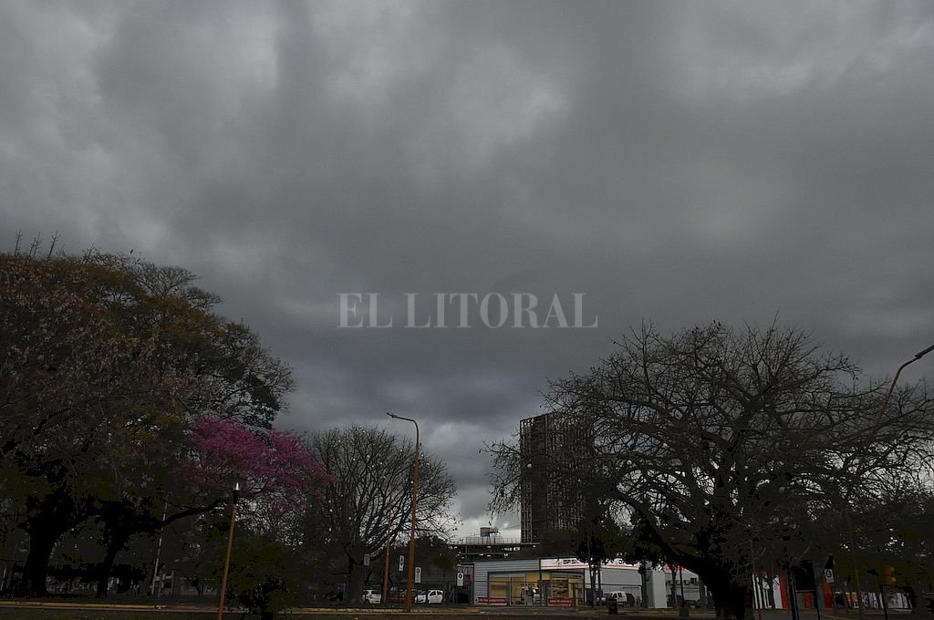 Rige un alerta meteorológico naranja por tormentas fuertes para gran ...