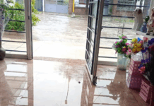 Anegamientos de calles y complicaciones por la copiosa lluvia en Vera