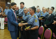 Pullaro destacó el trabajo y dedicación de la Policía: “Lograron cambiar la historia de nuestra provincia”