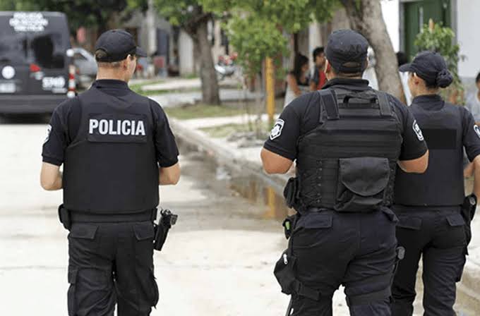 polissss