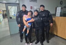 Una policía de Vera y sus compañeros salvaron a un bebé que se había atragantado en Rosario